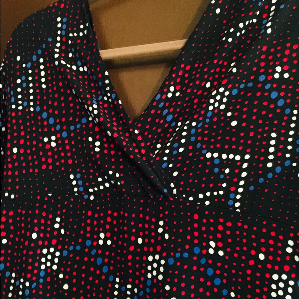 Cute flowing woman’s dress - Picture 4 of 5